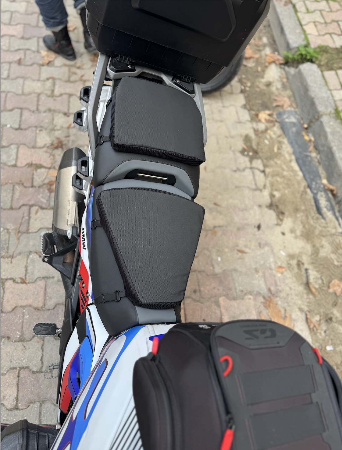 BMW 1300GS ve Adventure Sürücü Konfor Sele Minderi