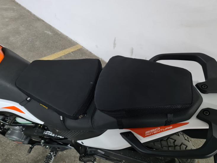 RKS R250 için artçı Konfor Sele Minderi | Airmaxrider